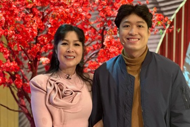 Con trai Hồng Vân: Đạo diễn điển trai, về nước nối nghiệp sau 10 năm du học