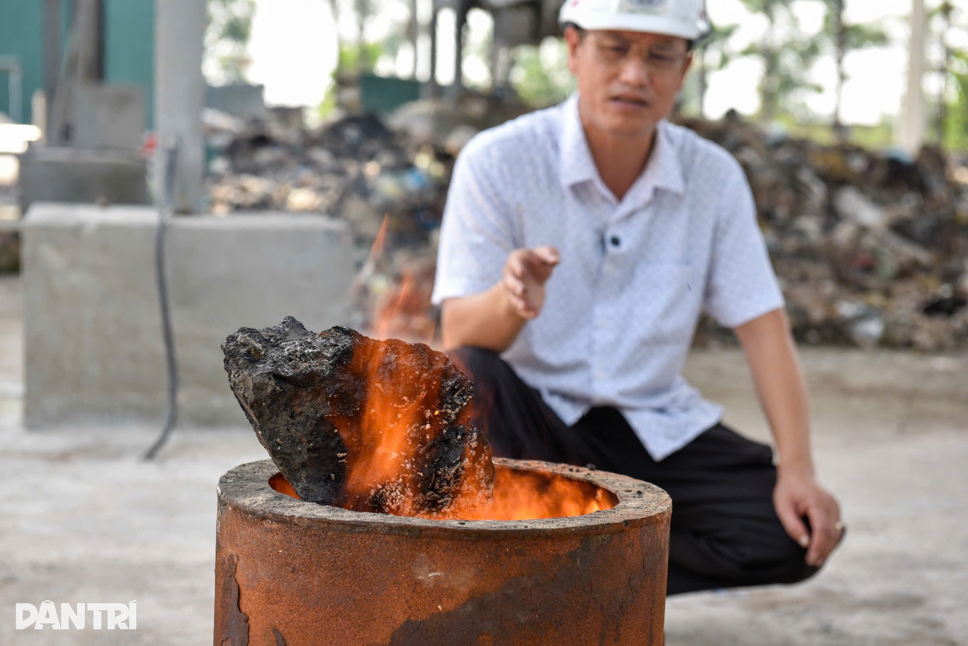 Ăn ngủ với rác, kỹ sư Việt tạo hệ thống xử lý rác không phát thải đầu tiên - 21 Ăn ngủ với rác, kỹ sư Việt tạo hệ thống xử lý rác không phát thải đầu tiên - 21