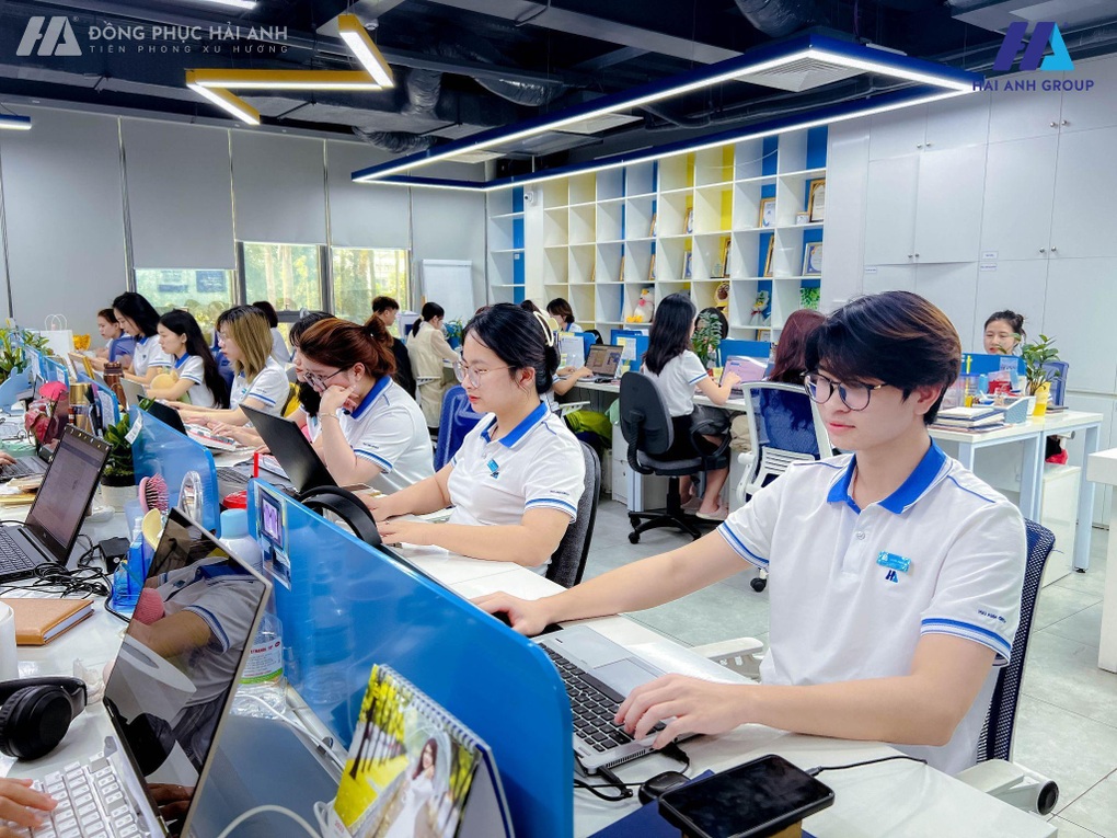 Đồng phục doanh nghiệp Hải Anh: Bí quyết vào top 10 thương hiệu dẫn đầu - 1 Đồng phục doanh nghiệp Hải Anh: Bí quyết vào top 10 thương hiệu dẫn đầu - 1