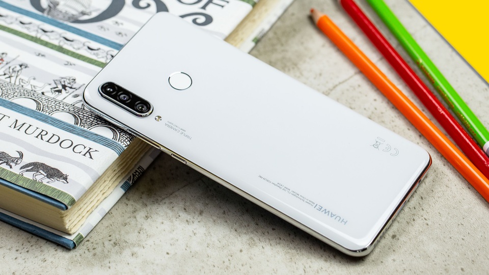Những mẫu smartphone tầm trung dưới 7 triệu nổi bật năm 2019 - 3 Những mẫu smartphone tầm trung dưới 7 triệu nổi bật năm 2019 - 3