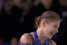 Clip "phản ứng đáng yêu của nữ VĐV khi bị nhầm huy chương" nổi bật tuần qua