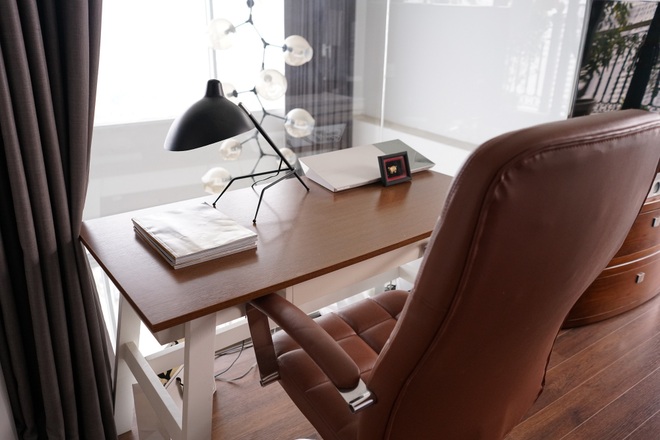 Căn penthouse “2 mặt tiền” với ban công ngập cây xanh của nữ đại gia Hà Nội - 21 Căn penthouse “2 mặt tiền” với ban công ngập cây xanh của nữ đại gia Hà Nội - 21