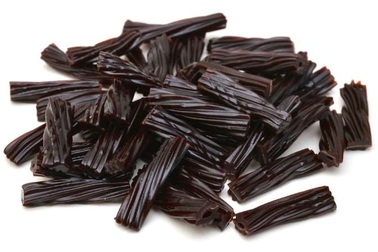 Người đàn ông chết vì ăn quá nhiều cam thảo