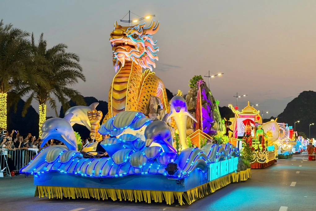 Carnaval Hạ Long quy mô lớn chưa từng có, hút hơn 80.000 người - 2