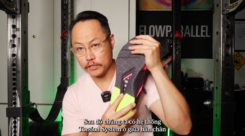 Tiềm ẩn nhiều nguy cơ với sức khỏe khi gymer đi chân trần tập luyện - 5 Tiềm ẩn nhiều nguy cơ với sức khỏe khi gymer đi chân trần tập luyện - 5