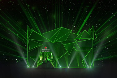 Bùng cháy mùa lễ hội cuồng nhiệt với Tiesto Việt Nam 2017