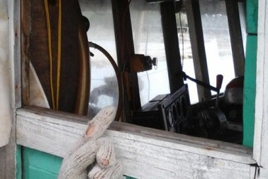 Tàu cá Việt Nam bị tàu “lạ” đập phá ở Hoàng Sa