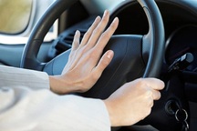 Bấm còi lúc rạng sáng gây tai nạn, tài xế có thể bị phạt tới 22 triệu đồng