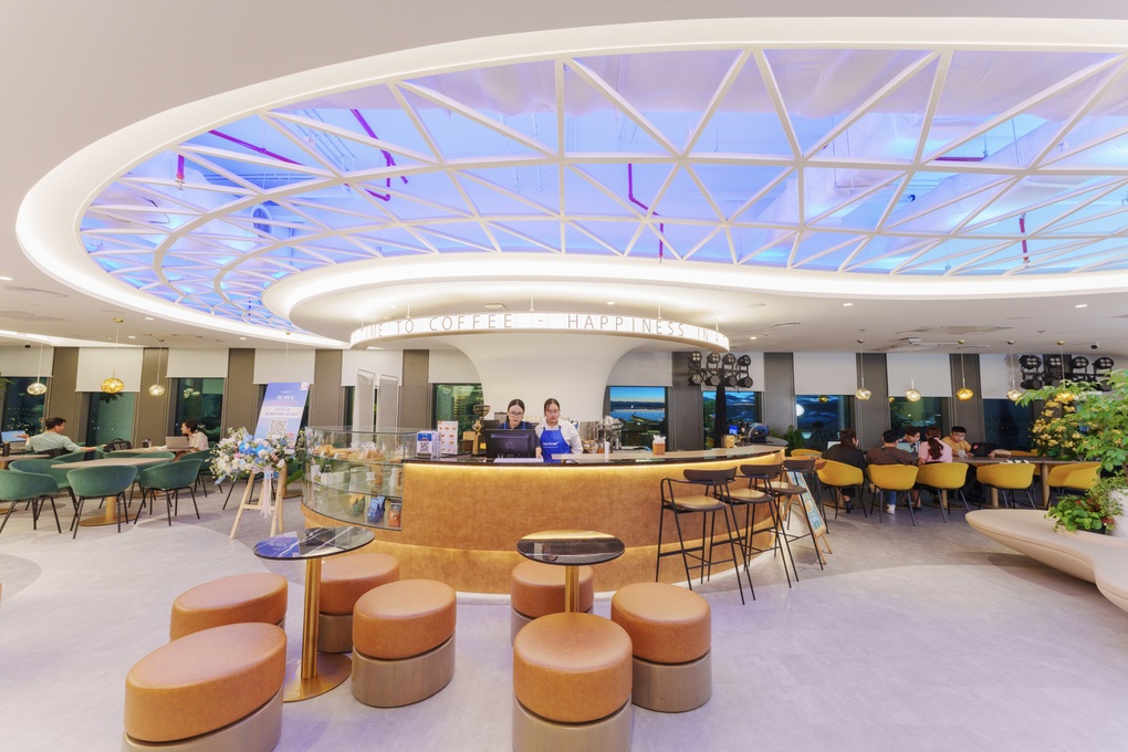 Prudential khai trương văn phòng mới tại quận 7 - 5 Prudential khai trương văn phòng mới tại quận 7 - 5