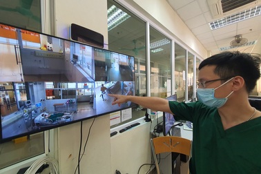 Ca Covid-19 tại Bắc Giang tổn thương phổi rất nặng, phải thở máy xâm nhập