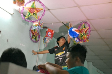 iSMART Education mang Tết Trung thu đến với 150 trẻ cơ nhỡ