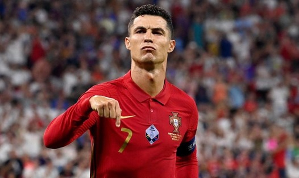 Hàng loạt kỷ lục chờ C.Ronaldo phá vỡ ở Euro 2024 - 1 Hàng loạt kỷ lục chờ C.Ronaldo phá vỡ ở Euro 2024 - 1