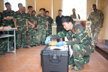 Mỹ - Việt Nam hợp tác nâng cao năng lực rà phá bom mìn