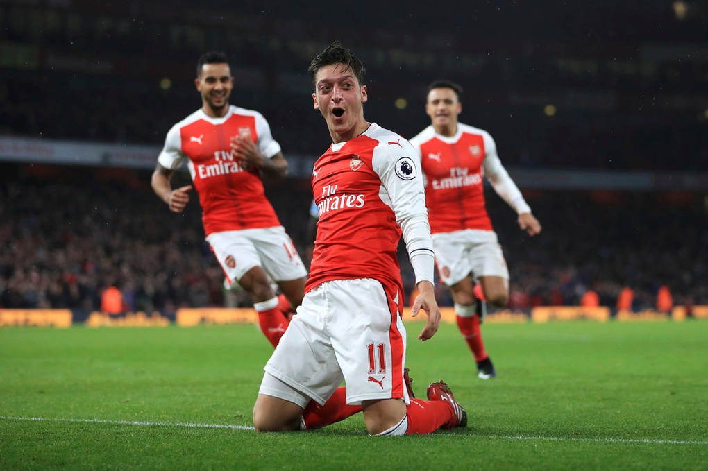 Mesut Ozil tuyên bố giải nghệ - 1 Mesut Ozil tuyên bố giải nghệ - 1