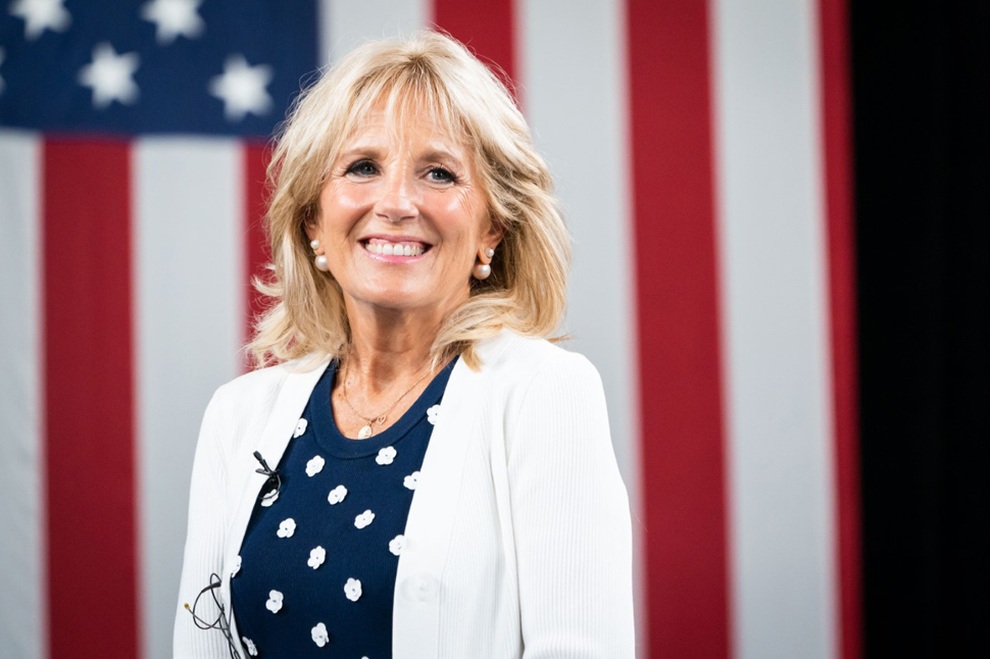 Bà Jill Biden thổi làn gió mới vào vị trí bà chủ Nhà Trắng - 1 Bà Jill Biden thổi làn gió mới vào vị trí bà chủ Nhà Trắng - 1