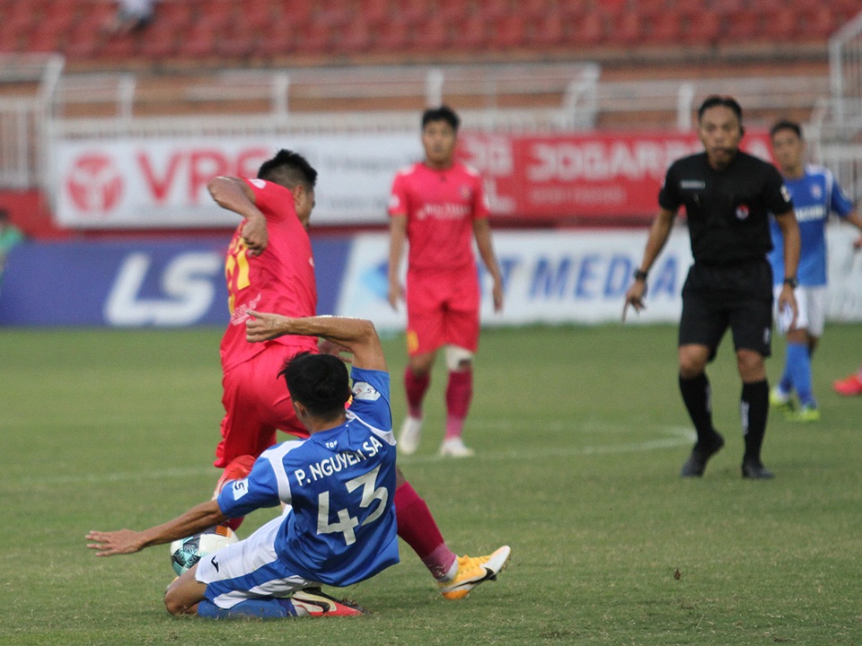 Sài Gòn FC vô địch giai đoạn 1 V-League 2020 - 9 Sài Gòn FC vô địch giai đoạn 1 V-League 2020 - 9