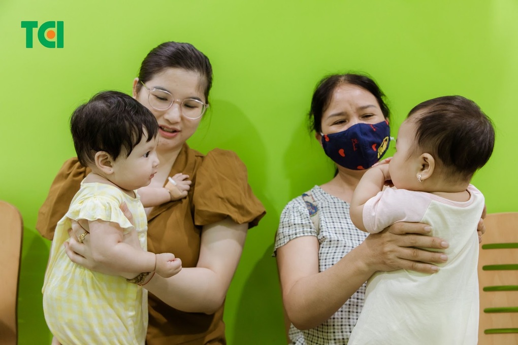 Dính phanh lưỡi: thủ phạm khiến trẻ khó bú, chậm nói - 3 Dính phanh lưỡi: thủ phạm khiến trẻ khó bú, chậm nói - 3