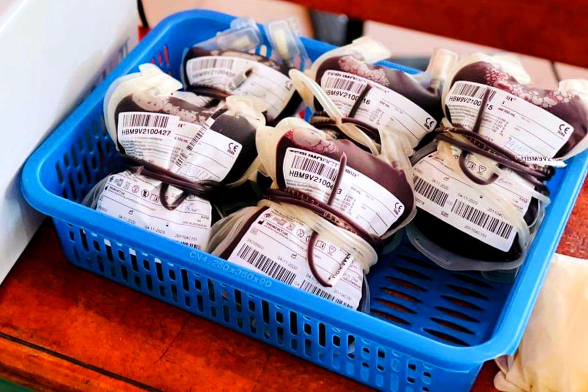 Máu dự trữ tại Bệnh viện Chợ Rẫy cạn dần sau Tết, chỉ còn đủ dùng 1 tuần - 2 Máu dự trữ tại Bệnh viện Chợ Rẫy cạn dần sau Tết, chỉ còn đủ dùng 1 tuần - 2
