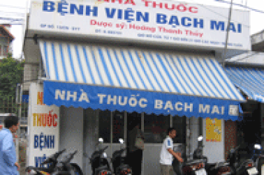 “Nhà thuốc bệnh viện rất vô tổ chức”!