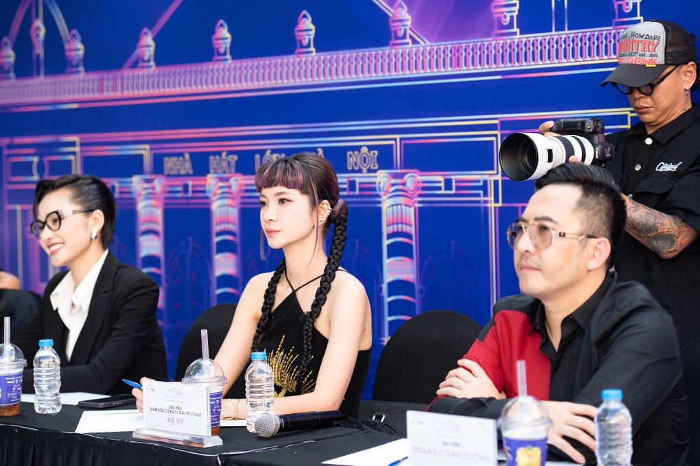 Hoa hậu HHen Niê xuất hiện nổi bật trong buổi casting Bước chân di sản 2 - 3 Hoa hậu HHen Niê xuất hiện nổi bật trong buổi casting Bước chân di sản 2 - 3