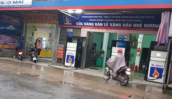 Thái Bình: Hàng loạt cửa hàng xăng dầu gian lận thương mại chiếm đọat tiền của khách hàng - Ảnh 6. Thái Bình: Hàng loạt cửa hàng xăng dầu gian lận thương mại chiếm đọat tiền của khách hàng - Ảnh 6.