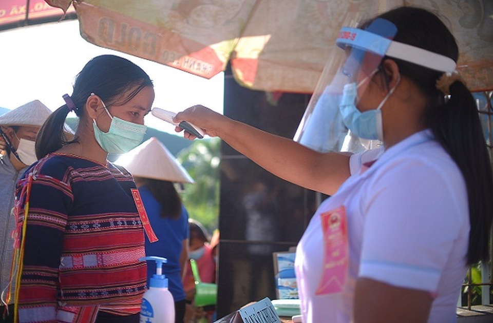 Cử tri nơi cổng trời kỳ vọng vào đại biểu trúng cử nhiệm kỳ tới - 3 Cử tri nơi cổng trời kỳ vọng vào đại biểu trúng cử nhiệm kỳ tới - 3