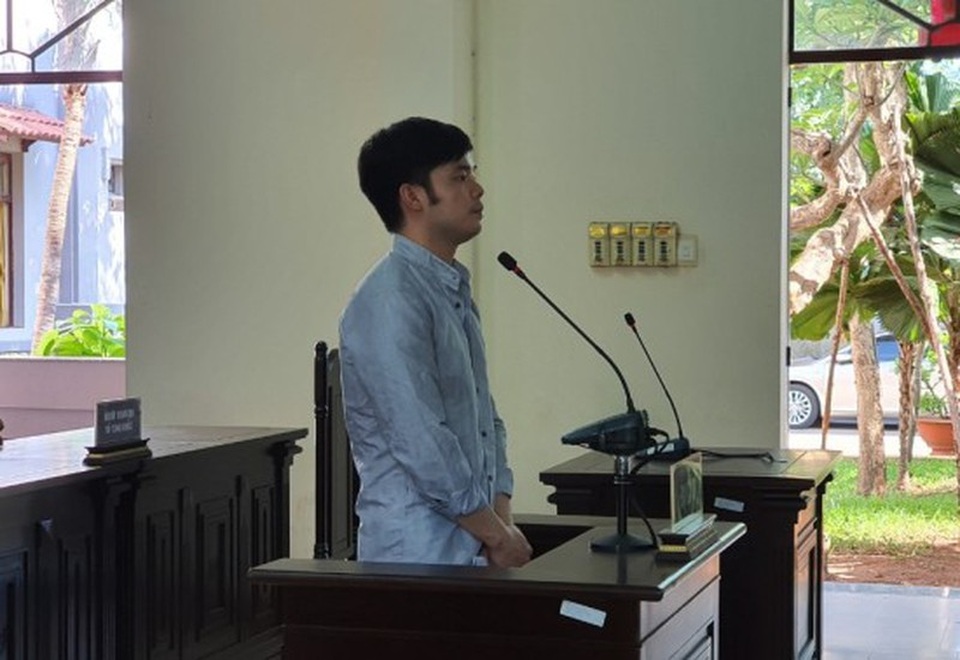 Lập nhóm kín trên mạng để tổ chức mua bán dâm liên tỉnh - 2 Lập nhóm kín trên mạng để tổ chức mua bán dâm liên tỉnh - 2