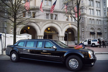 So sánh siêu xe “một chín một mười” của Tổng thống Nga - Mỹ