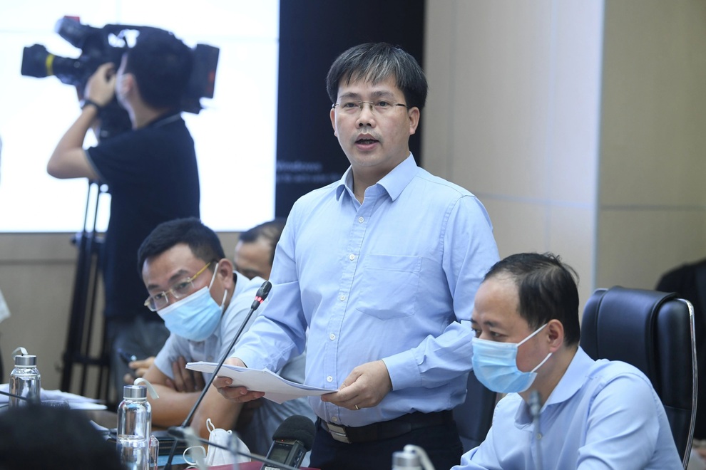 Ứng phó với áp thấp, huy động 5 trực thăng kêu gọi ngư dân vào nơi an toàn - 1 Ứng phó với áp thấp, huy động 5 trực thăng kêu gọi ngư dân vào nơi an toàn - 1