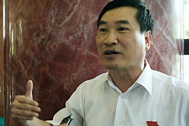 “Chê” SV dân lập: “Bộ GD-ĐT và Bộ Nội vụ phải thổi còi”