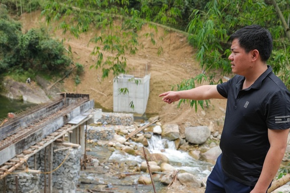 "Báo Dân trí biến giấc mơ có cây cầu vững chãi qua suối thành hiện thực"