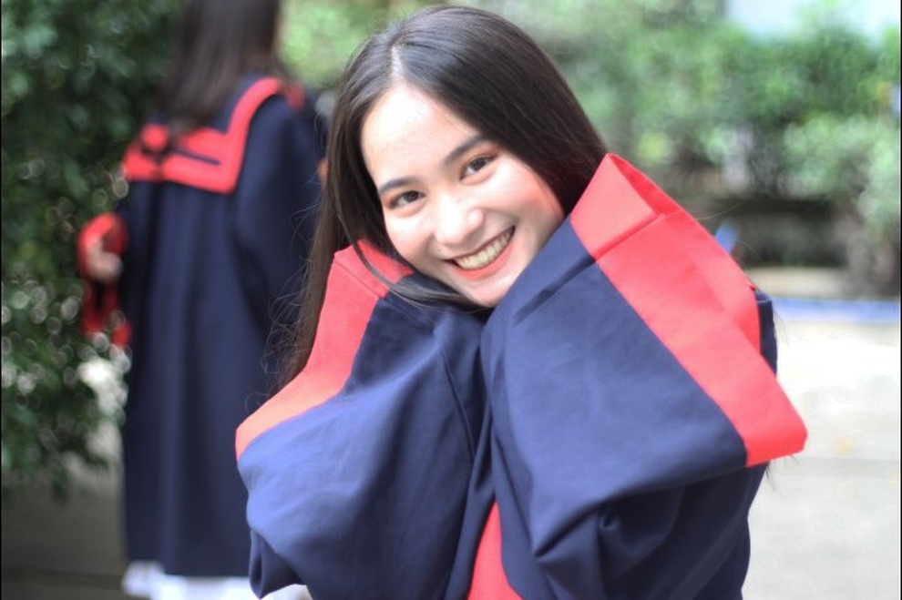 Chị em song sinh đỗ thủ khoa, á khoa ngành Răng hàm mặt - 2 Chị em song sinh đỗ thủ khoa, á khoa ngành Răng hàm mặt - 2