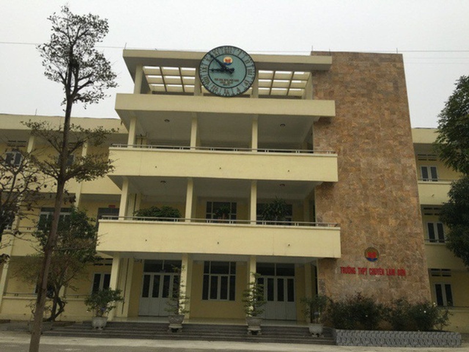 Thanh Hóa: 4 thí sinh được miễn thi tốt nghiệp THPT, tuyển thẳng vào ĐH - 1 Thanh Hóa: 4 thí sinh được miễn thi tốt nghiệp THPT, tuyển thẳng vào ĐH - 1