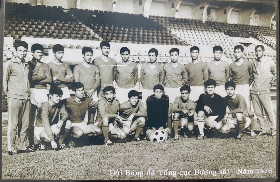 Ký ức đẹp về bàn thắng của HLV Mai Đức Chung sau ngày đất nước thống nhất - 1 Ký ức đẹp về bàn thắng của HLV Mai Đức Chung sau ngày đất nước thống nhất - 1