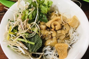 Thưởng thức món “nghe không dám ăn, thử thì thèm cả đời”