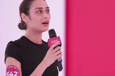 Khán giả phẫn nộ trước biểu cảm, thái độ của giám khảo Hà Đỗ