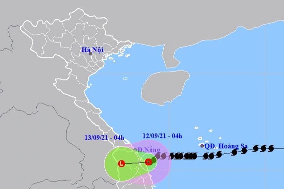 Bão số 5 suy yếu thành áp thấp nhiệt đới, nhiều nơi vẫn mưa to - 1 Bão số 5 suy yếu thành áp thấp nhiệt đới, nhiều nơi vẫn mưa to - 1