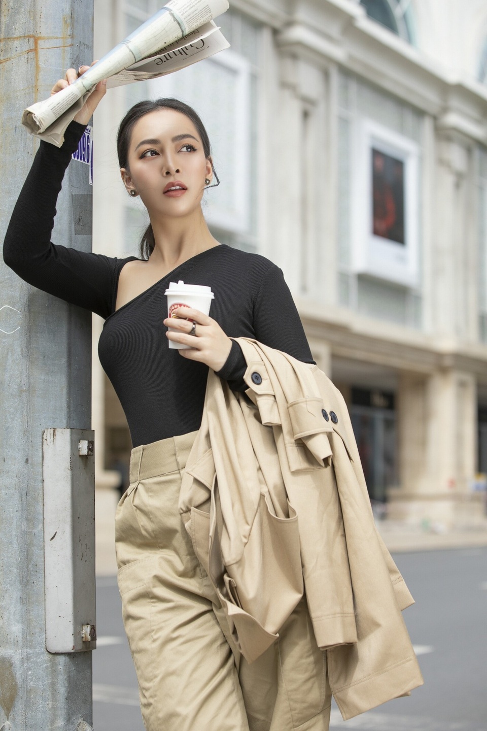 Quán quân Bolero 2018 Trần Mỹ Ngọc khoe nhẫn đính hôn tiền tỷ - 4 Quán quân Bolero 2018 Trần Mỹ Ngọc khoe nhẫn đính hôn tiền tỷ - 4