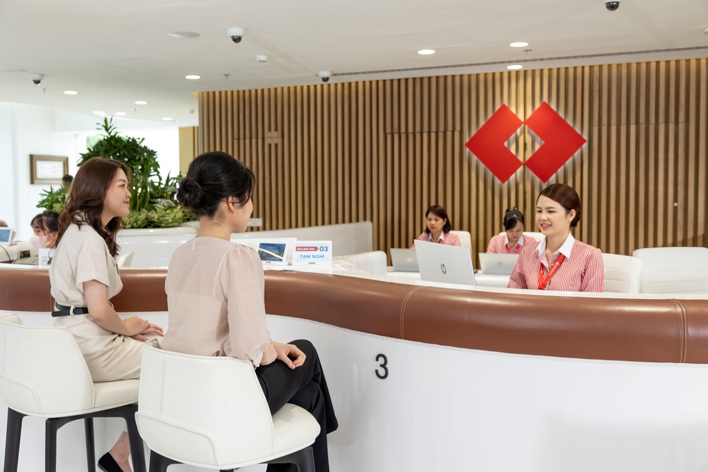 Kết thúc quý I, Techcombank cán mốc 8.900 tỷ đồng lợi nhuận - 1