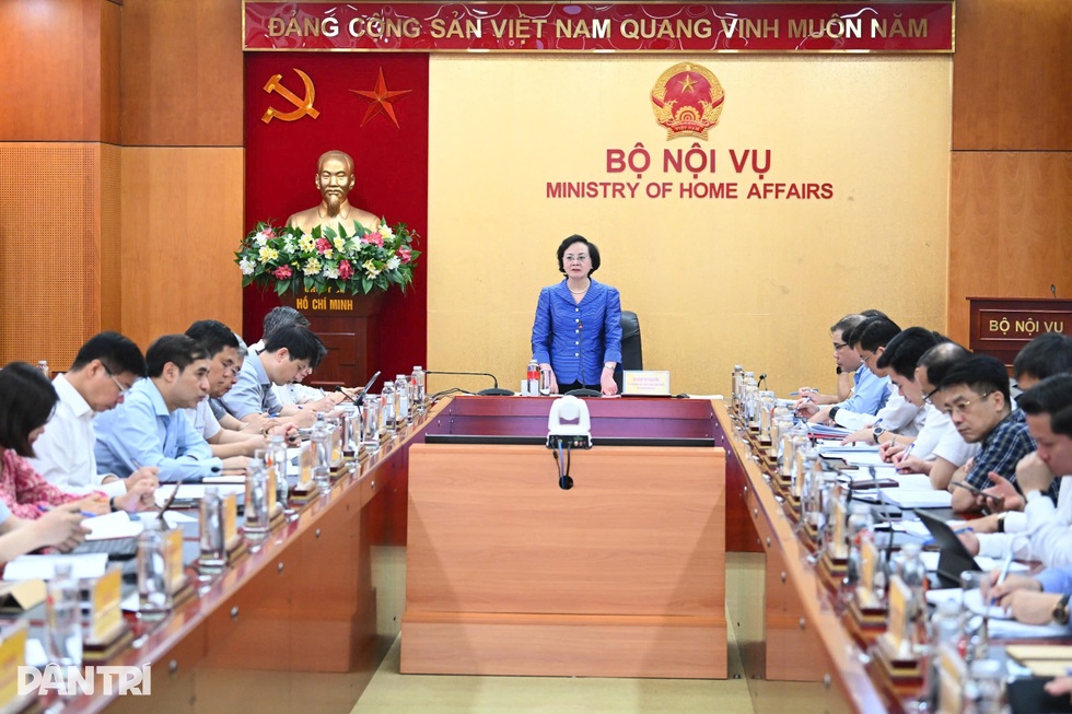 Hoàn thành sắp xếp đơn vị sự nghiệp cả nước trước khi chốt tiền lương - 1 Hoàn thành sắp xếp đơn vị sự nghiệp cả nước trước khi chốt tiền lương - 1