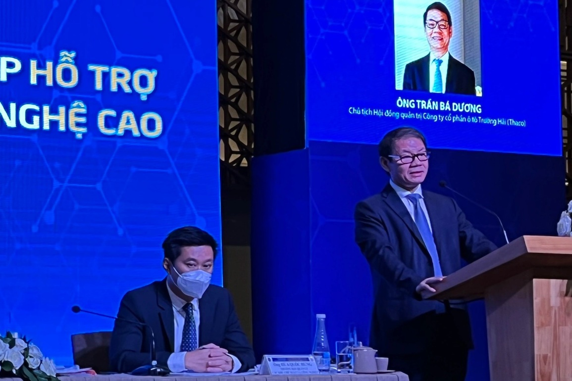 Tỷ phú Trần Bá Dương gợi ý hai ngành TPHCM nên phát triển cụm công nghiệp - 1 Tỷ phú Trần Bá Dương gợi ý hai ngành TPHCM nên phát triển cụm công nghiệp - 1