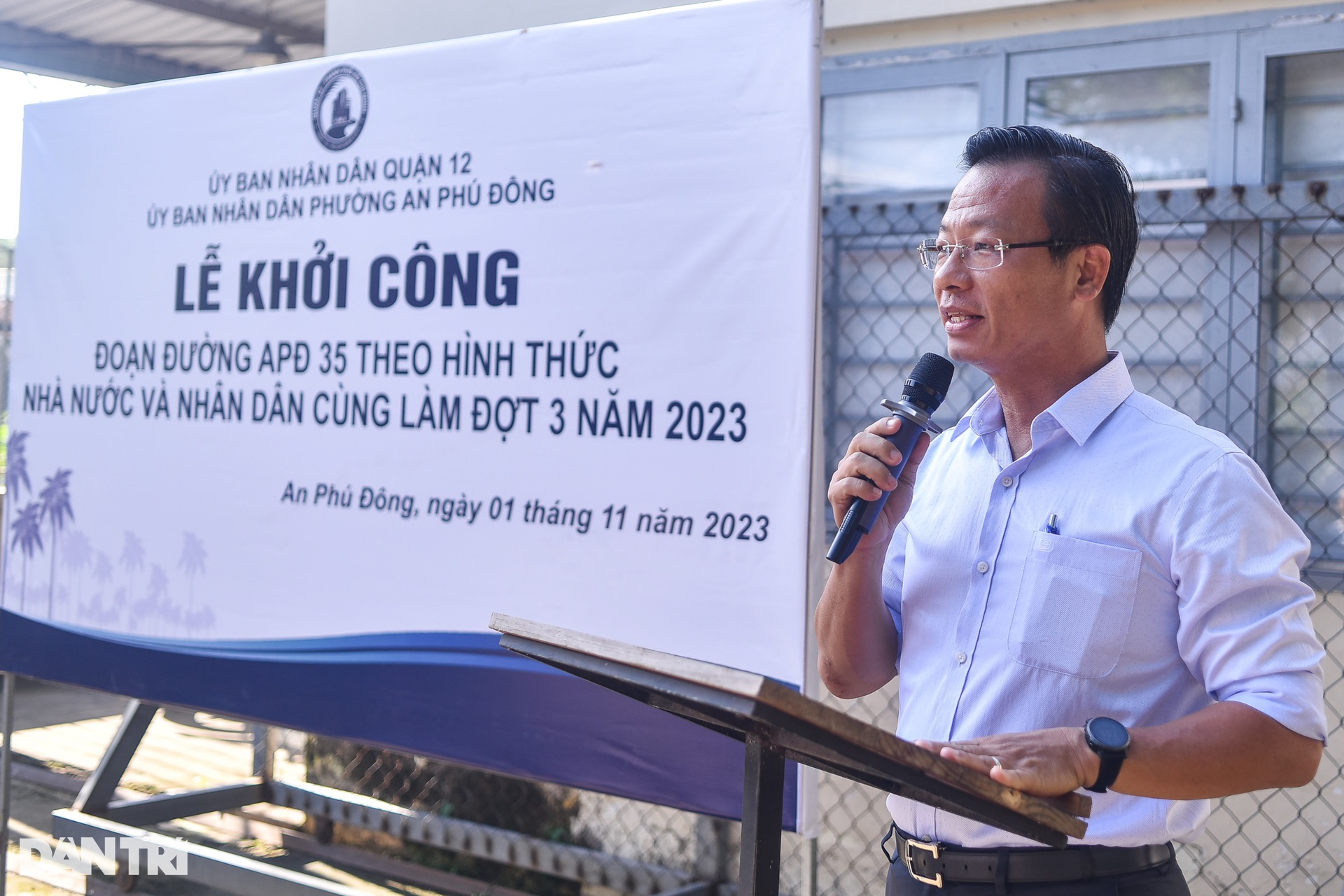 Khởi công sửa chữa con đường ngập nửa năm chưa rút ở TPHCM - 3 Khởi công sửa chữa con đường ngập nửa năm chưa rút ở TPHCM - 3
