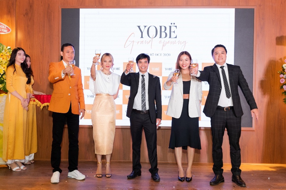 Lần đầu tiên tại Việt Nam, mô hình kinh doanh mỹ phẩm và chăm sóc sức khoẻ được phát triển trên nền tảng số - 3 Lần đầu tiên tại Việt Nam, mô hình kinh doanh mỹ phẩm và chăm sóc sức khoẻ được phát triển trên nền tảng số - 3