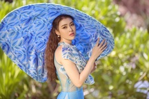 Á hậu Lý Kim Thảo không muốn là “bình hoa di động” trên màn ảnh