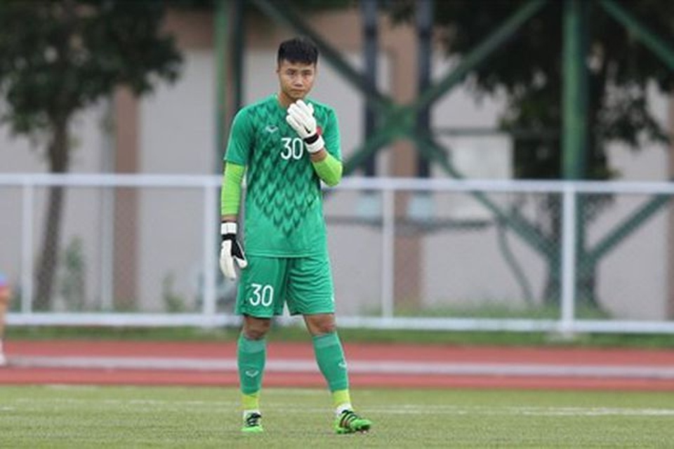 Thủ môn Bùi Tiến Dũng khó tranh suất trở lại đội tuyển Việt Nam - 3 Thủ môn Bùi Tiến Dũng khó tranh suất trở lại đội tuyển Việt Nam - 3