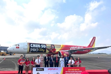 Vietjet và Masan Consumer hợp tác mang hương vị phở truyền thống lên chuyến bay