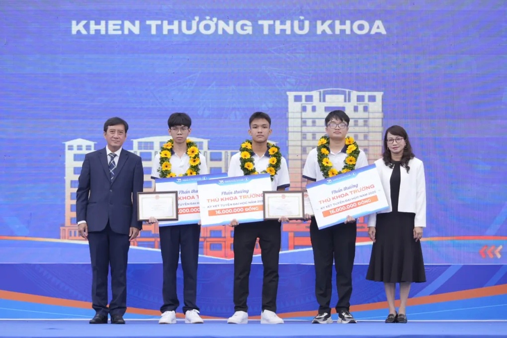 Nam sinh chia sẻ “câu thần chú 5 chữ đừng để học tốt tại đại học - 2