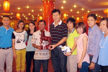 HLV Trần Vân Phát chính thức về nước