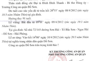 Thông báo lễ tang mẹ trưởng công an quận bằng văn bản dấu đỏ