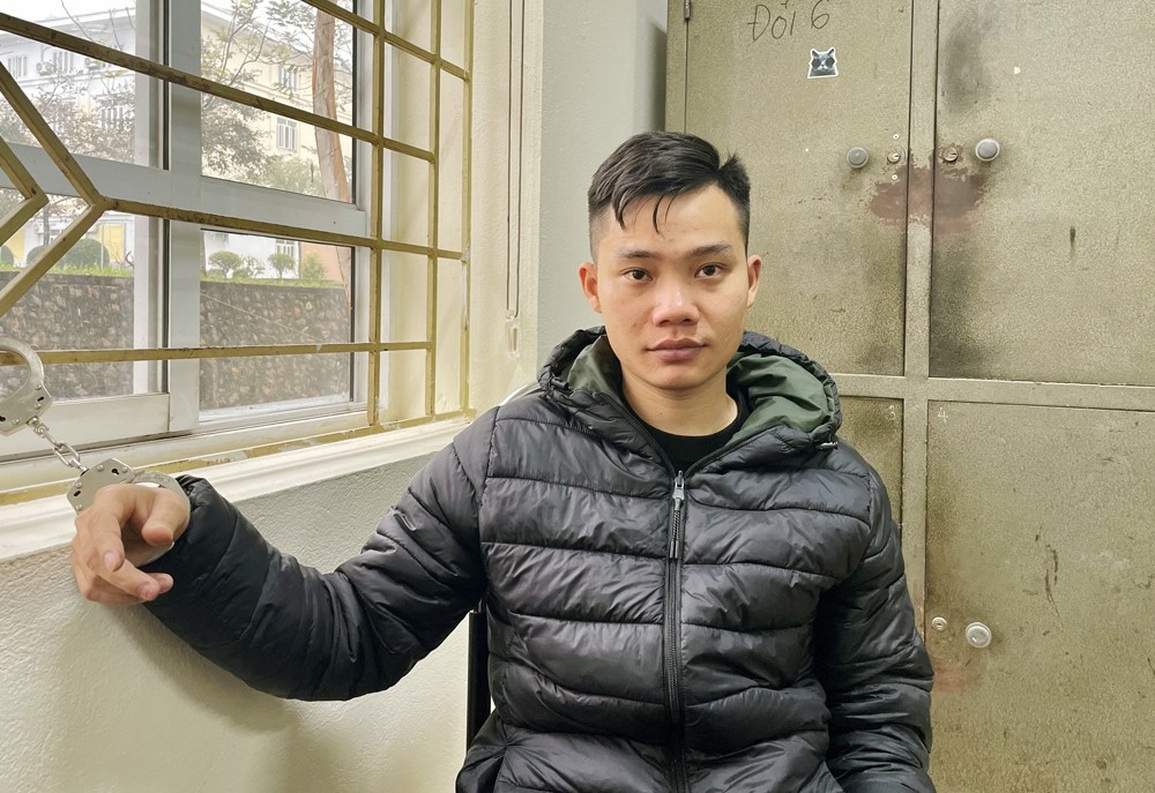 Bắt giữ đối tượng truy nã trao trả cho Trung Quốc - 2 Bắt giữ đối tượng truy nã trao trả cho Trung Quốc - 2
